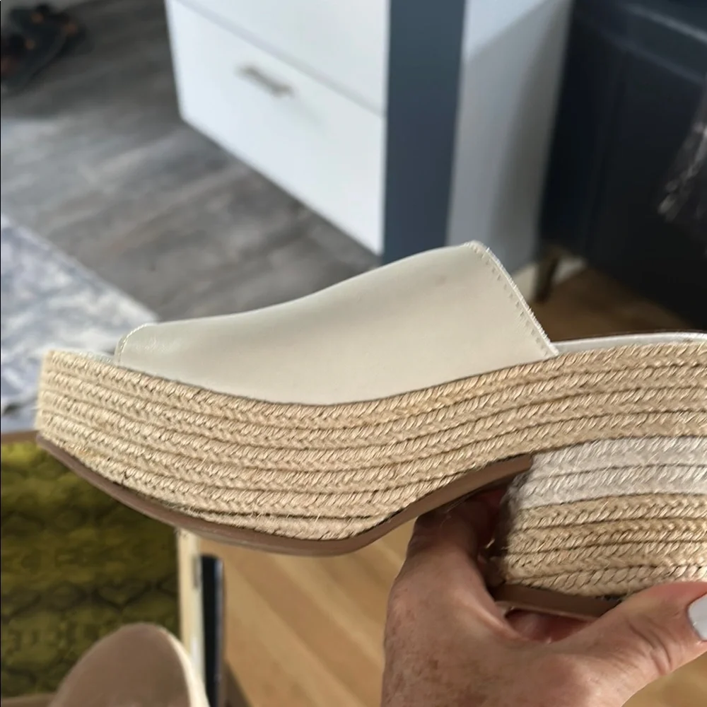 Cream Espadrille Platform Shoes with Slip-On Design - Picture 5 of 10